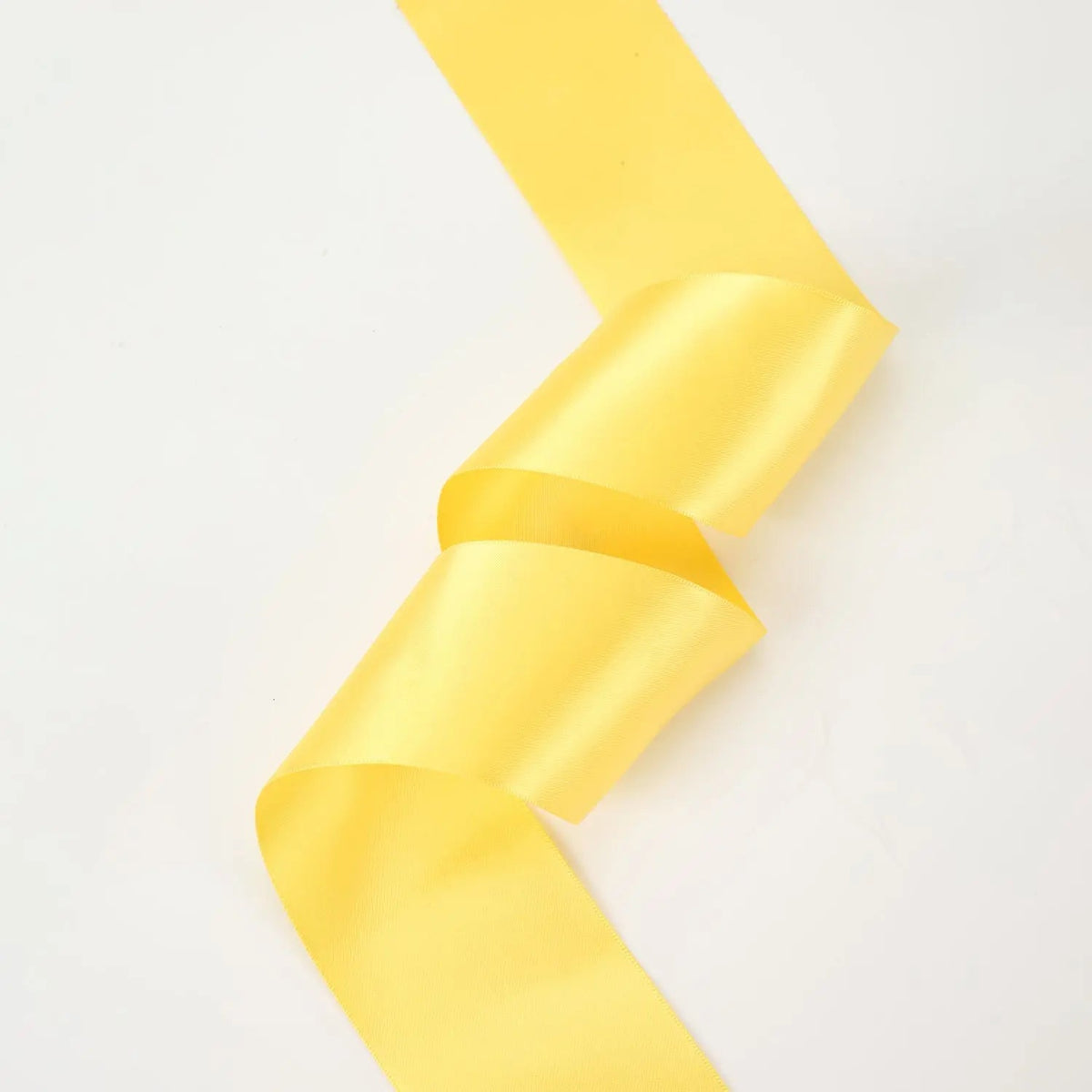 1 1/2" Double Face Satin Ribbon | Maize (650) | 50 Yard Roll