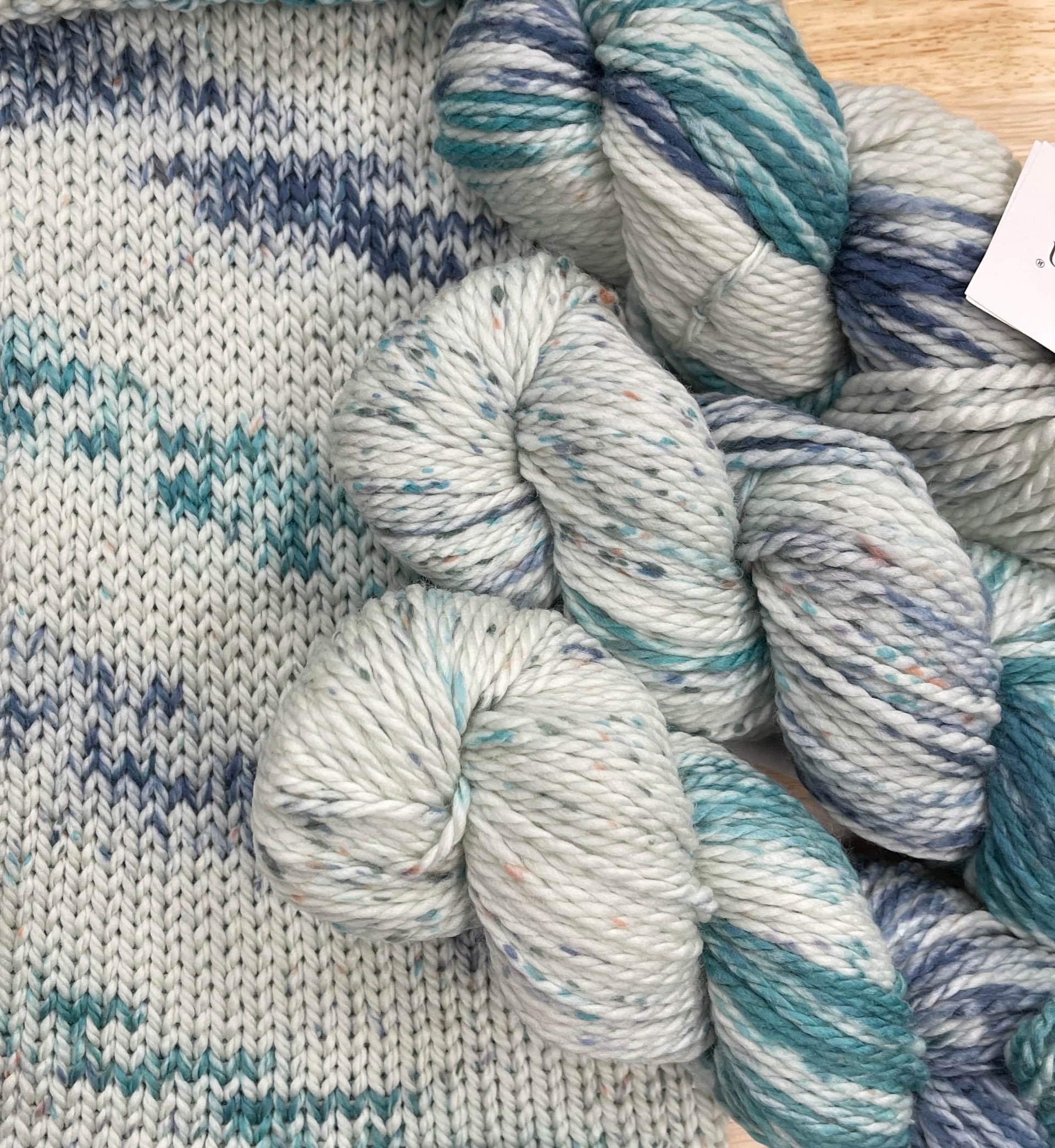 Cascade 128 Superwash Yarn for Knitting Crochet Projects