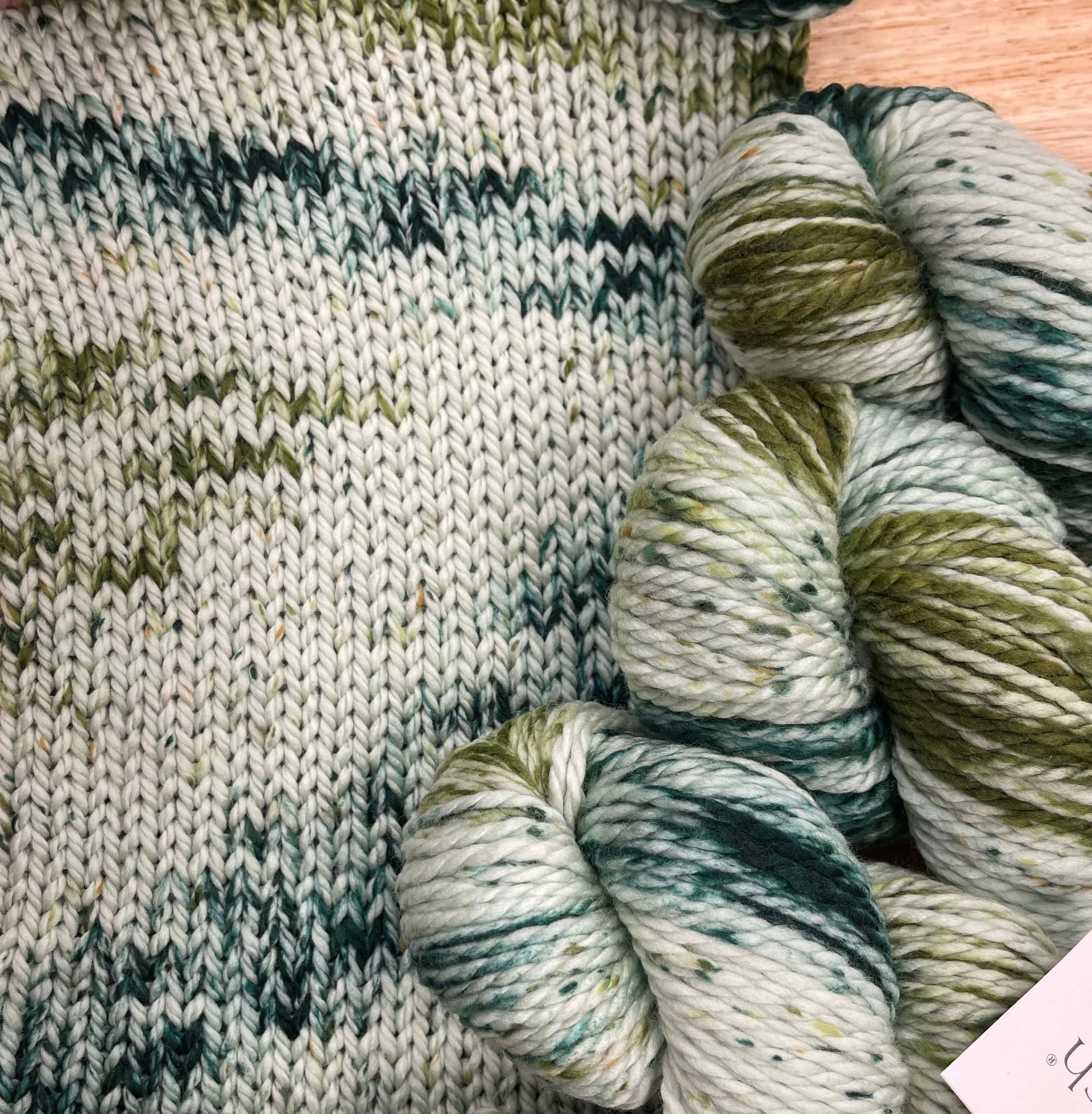 Cascade 128 Superwash Yarn for Knitting Crochet Projects