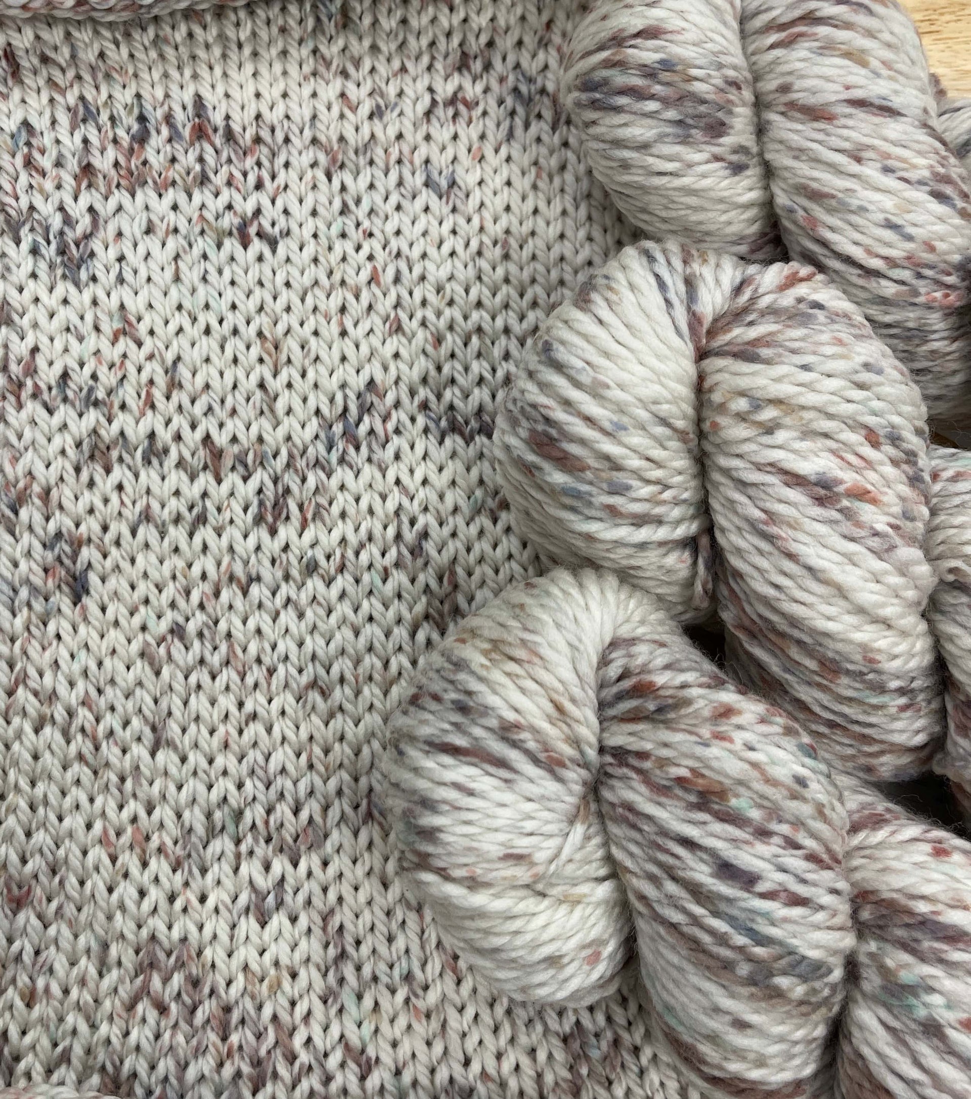 Cascade 128 Superwash Yarn for Knitting Crochet Projects