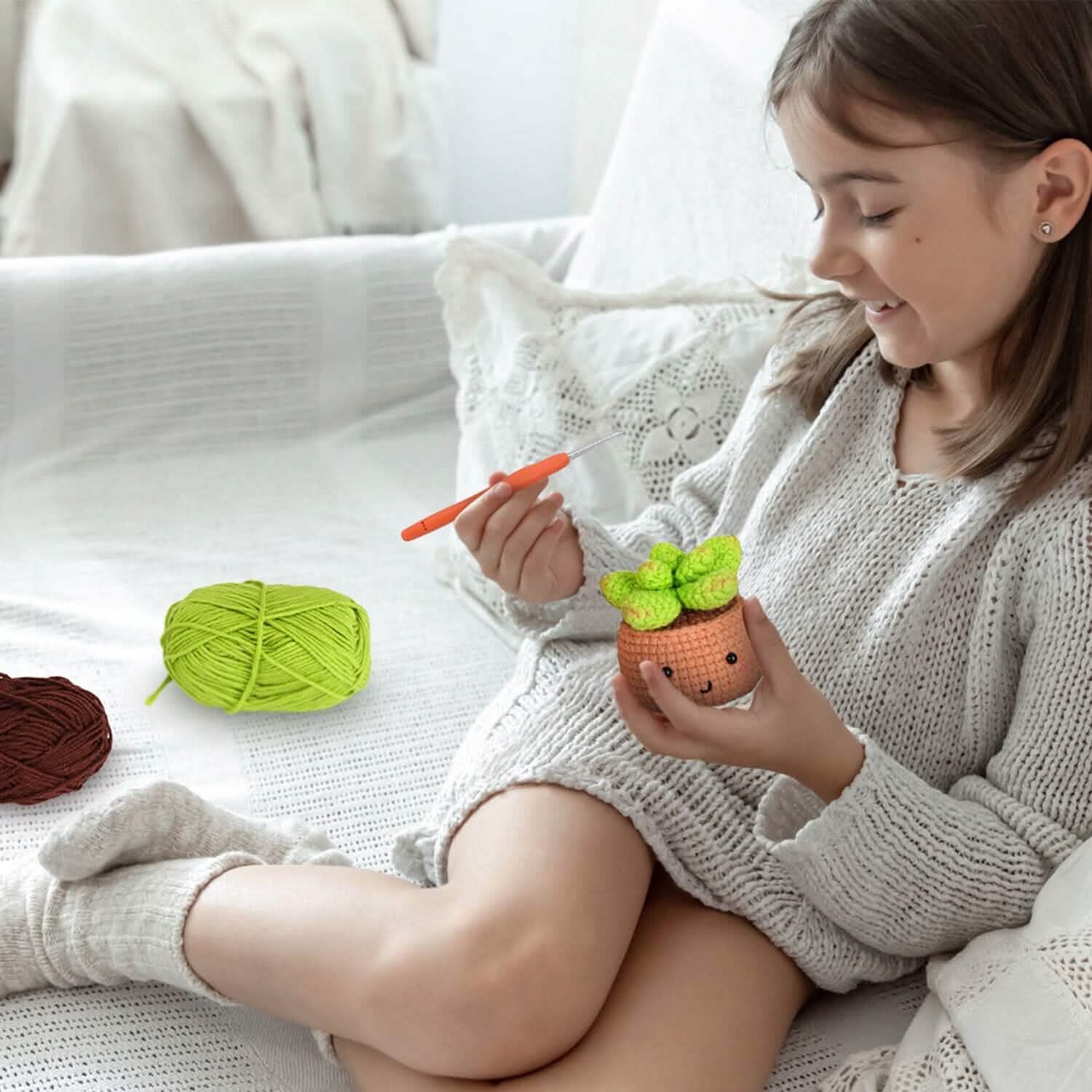 Beginner Crochet Kit with DIY Knitting Craft Supplies Set